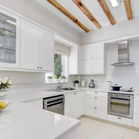 Sunnyvillas: 3br Super Cozy Villa☆private Pool☆bbq - Falcon Vila *